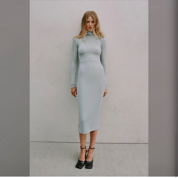 NWT ZARA Ribbed Knit Dress Green M Blogger’s Fav - Picture 3 of 6